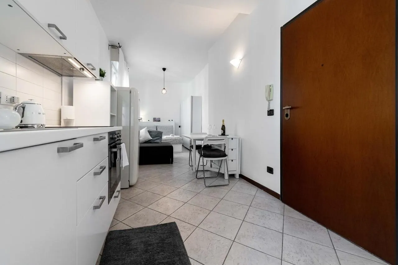 Realkasa Otto Colonne Flat Apartment Bologna