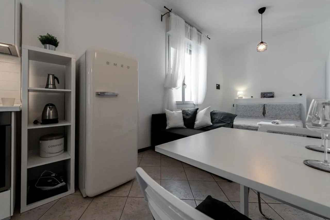 Realkasa Otto Colonne Flat Apartment Bologna 0*,