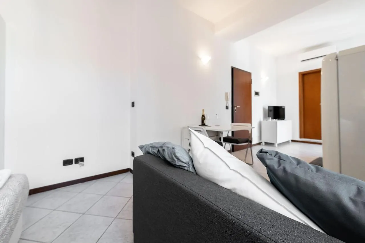 Realkasa Otto Colonne Flat Apartment Bologna